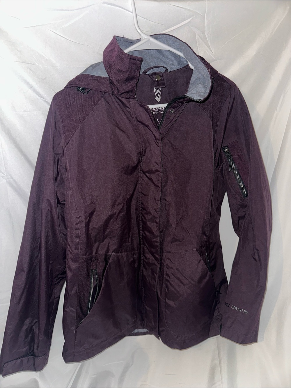 Free Country Radiance Women’s Hooded Jacket Plum Purple Size S